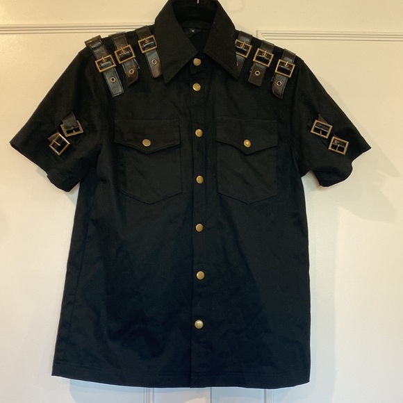The Dark Attitude Gothic Steampunk Officer Buckle Detail Shirt Size Small NWT - Picture 3 of 12